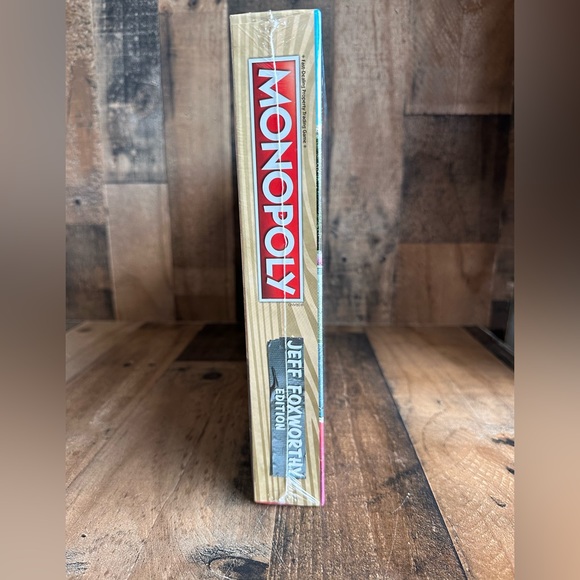 Monopoly Jeff Foxworthy Edition Board Game Redneck 2020 New! Factory Sealed - Picture 2 of 3